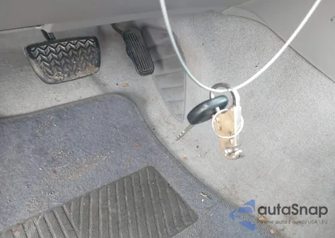 2003 Toyota Avalon Xl/Xls z USA, uszkodzony, nr VIN 4T1BF28B23U274883